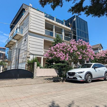 Tirkius House Hotel Кобулети Екстериор снимка